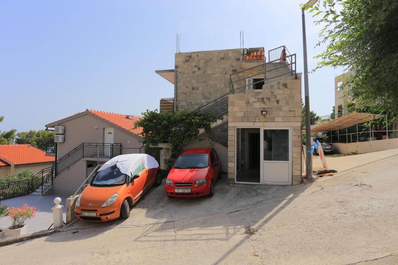 Apartments With A Parking Space Brela, Makarska - 789 ภายนอก รูปภาพ