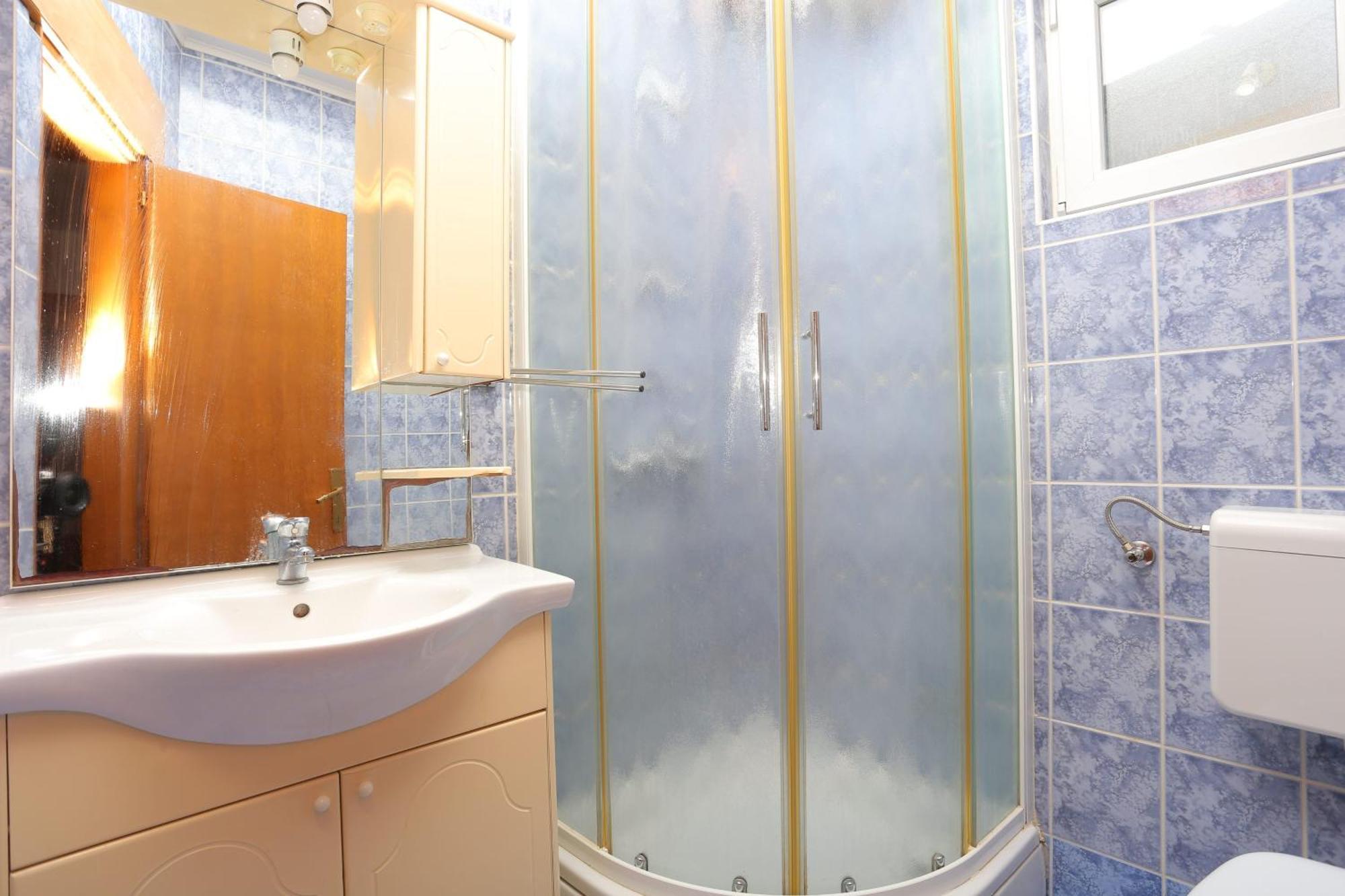 Apartments With A Parking Space Brela, Makarska - 789 ภายนอก รูปภาพ