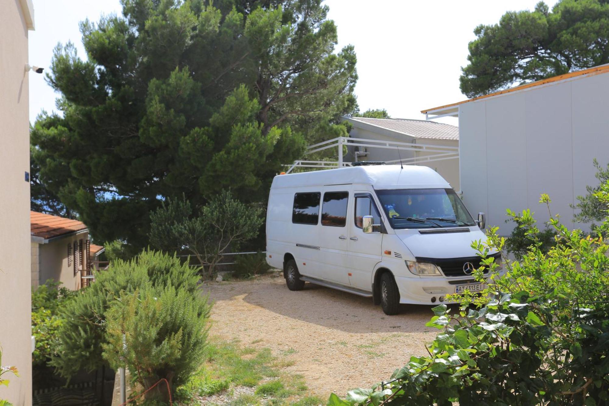 Apartments With A Parking Space Brela, Makarska - 789 ภายนอก รูปภาพ