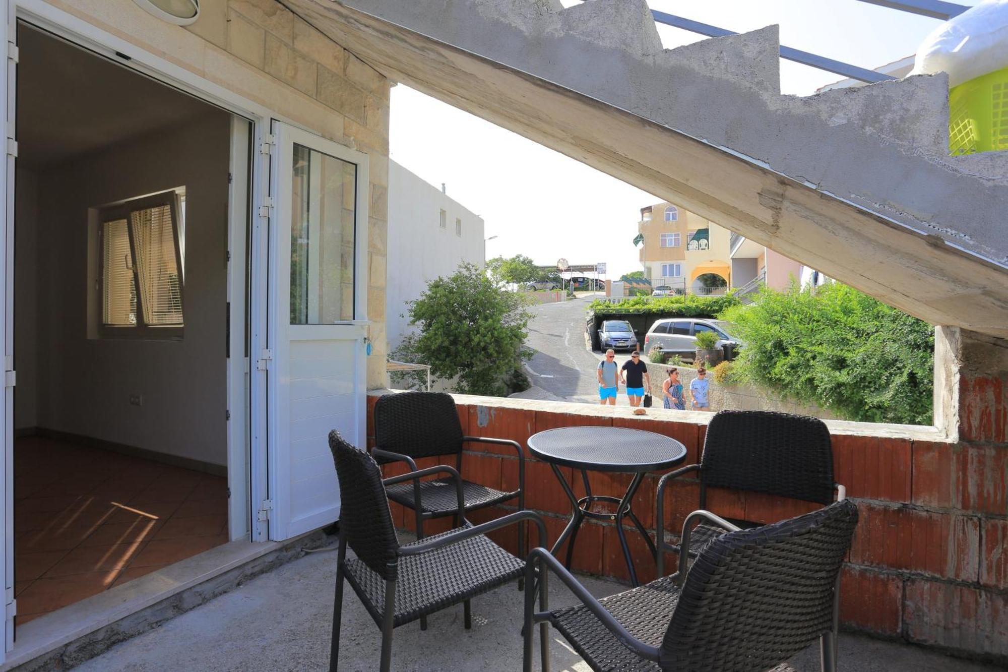 Apartments With A Parking Space Brela, Makarska - 789 ภายนอก รูปภาพ
