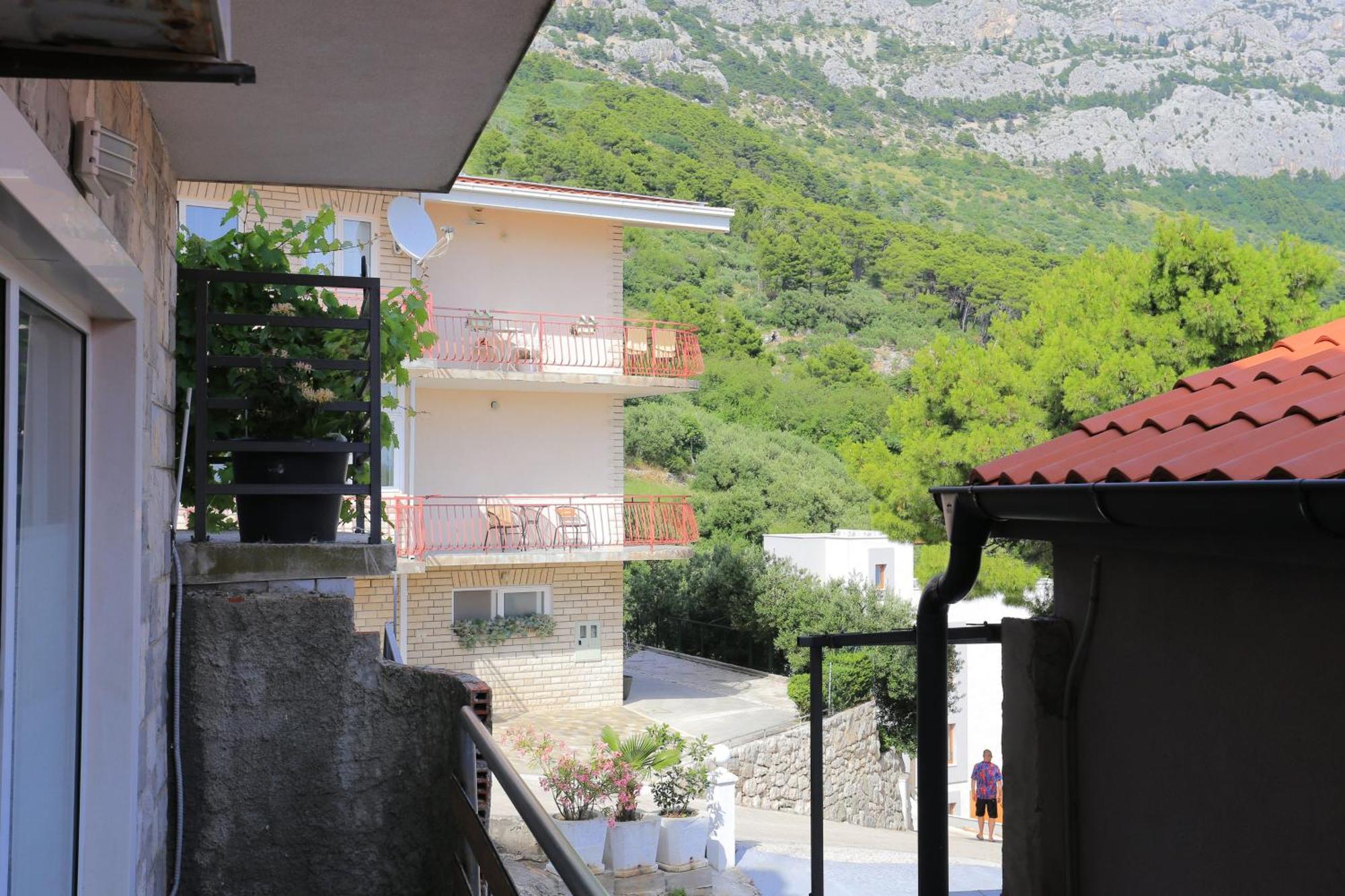 Apartments With A Parking Space Brela, Makarska - 789 ภายนอก รูปภาพ